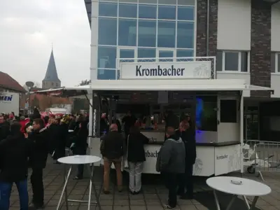 Bier-Ausschankwagen Biermann.de Krombacher