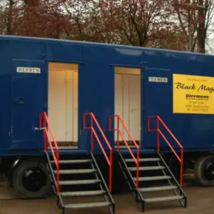 Toilettenwagen mit Tank 5/2