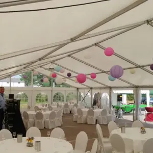 10m breites VIP Zelt